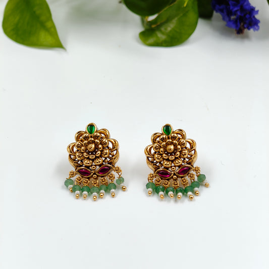 Beautiful Floral Kemp Ear Studs