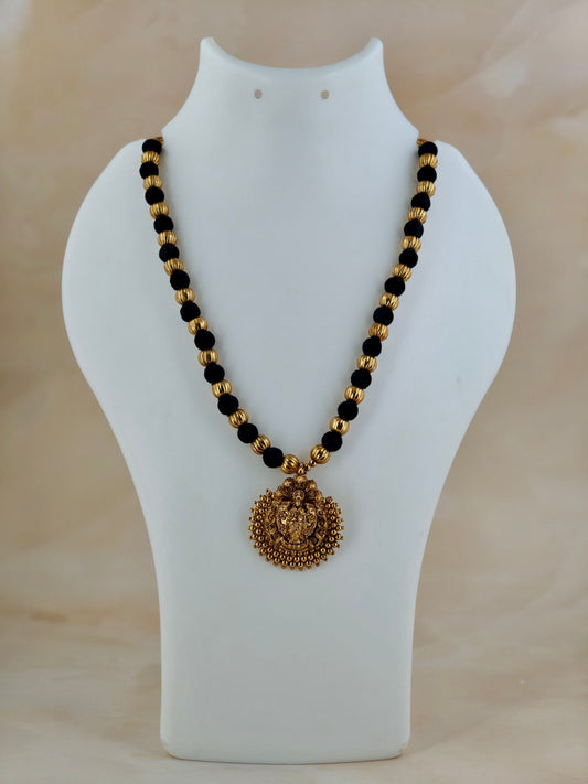 Beautiful Black Thread Necklace