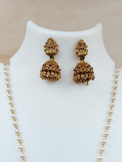 Simple Lakshmi Pendant Pearl Haaram