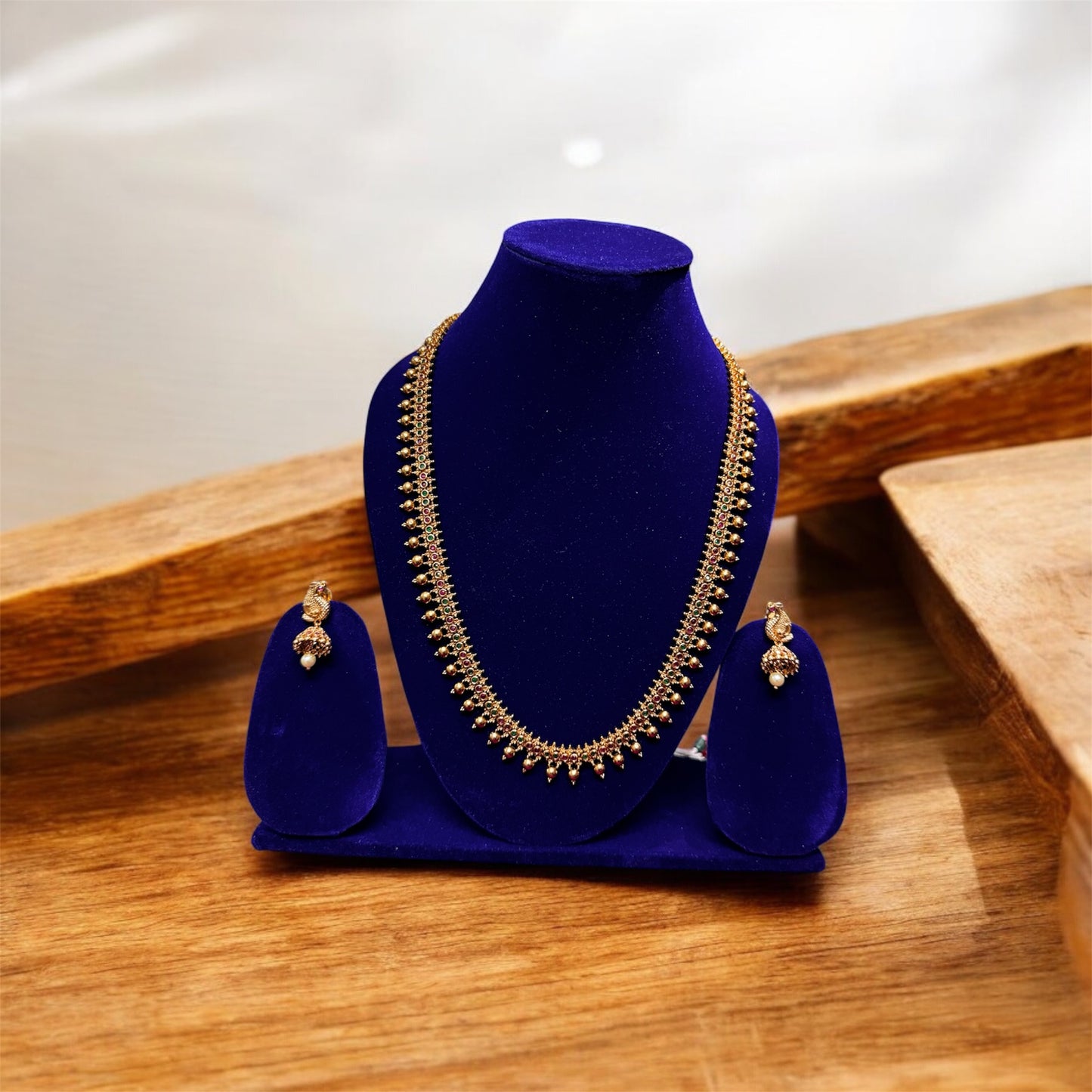 Beautiful Simple Haaram & Jumka Set