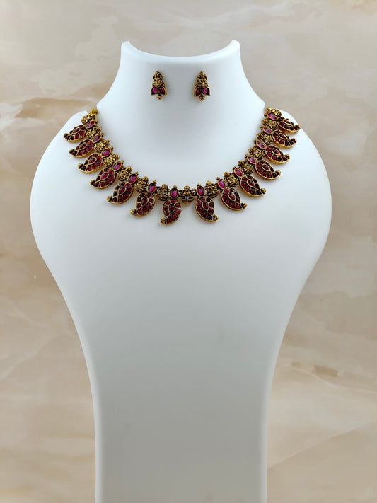Antique manga lakshmi Necklace in ruby
