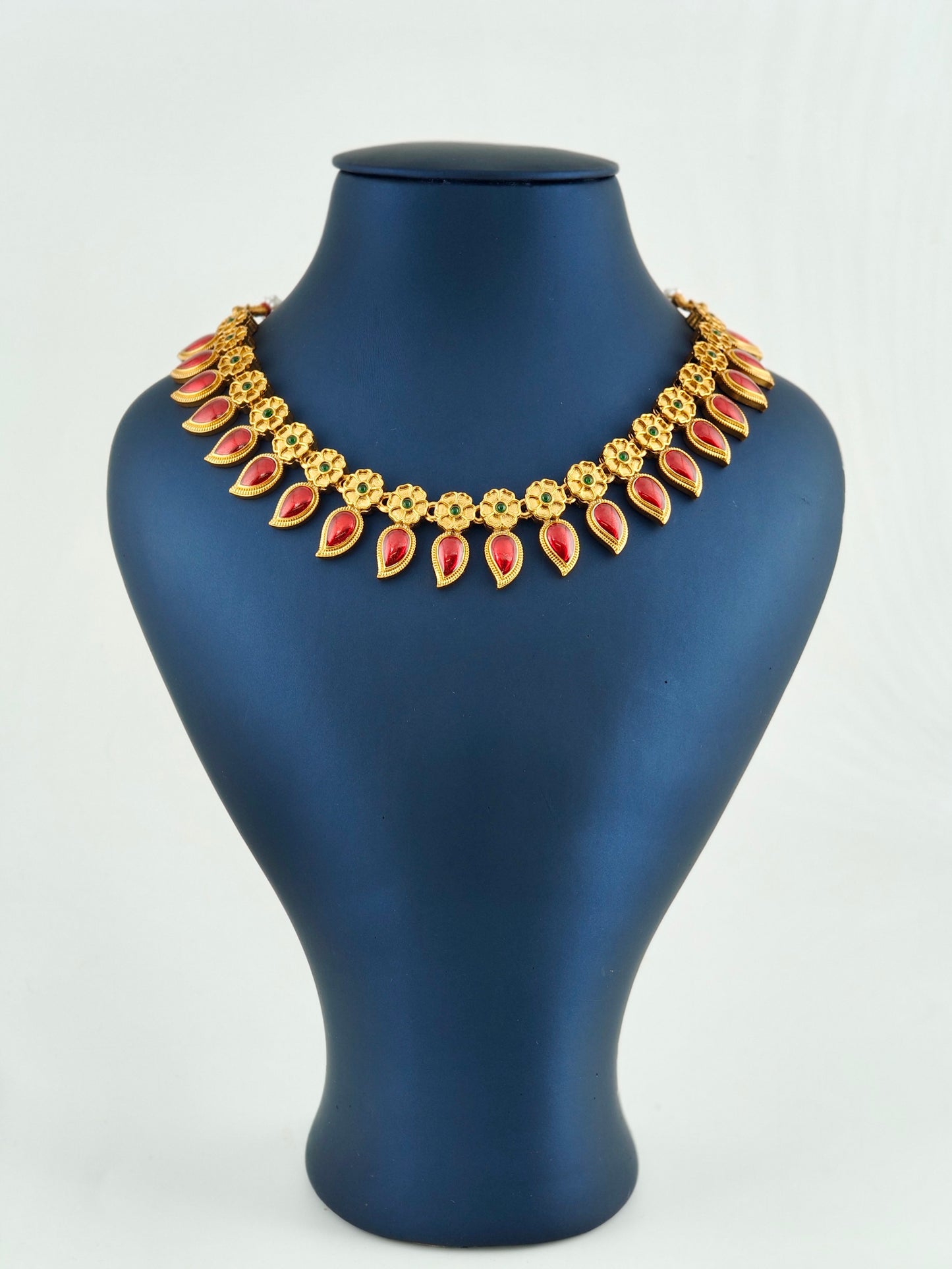 Mango enamel necklace red