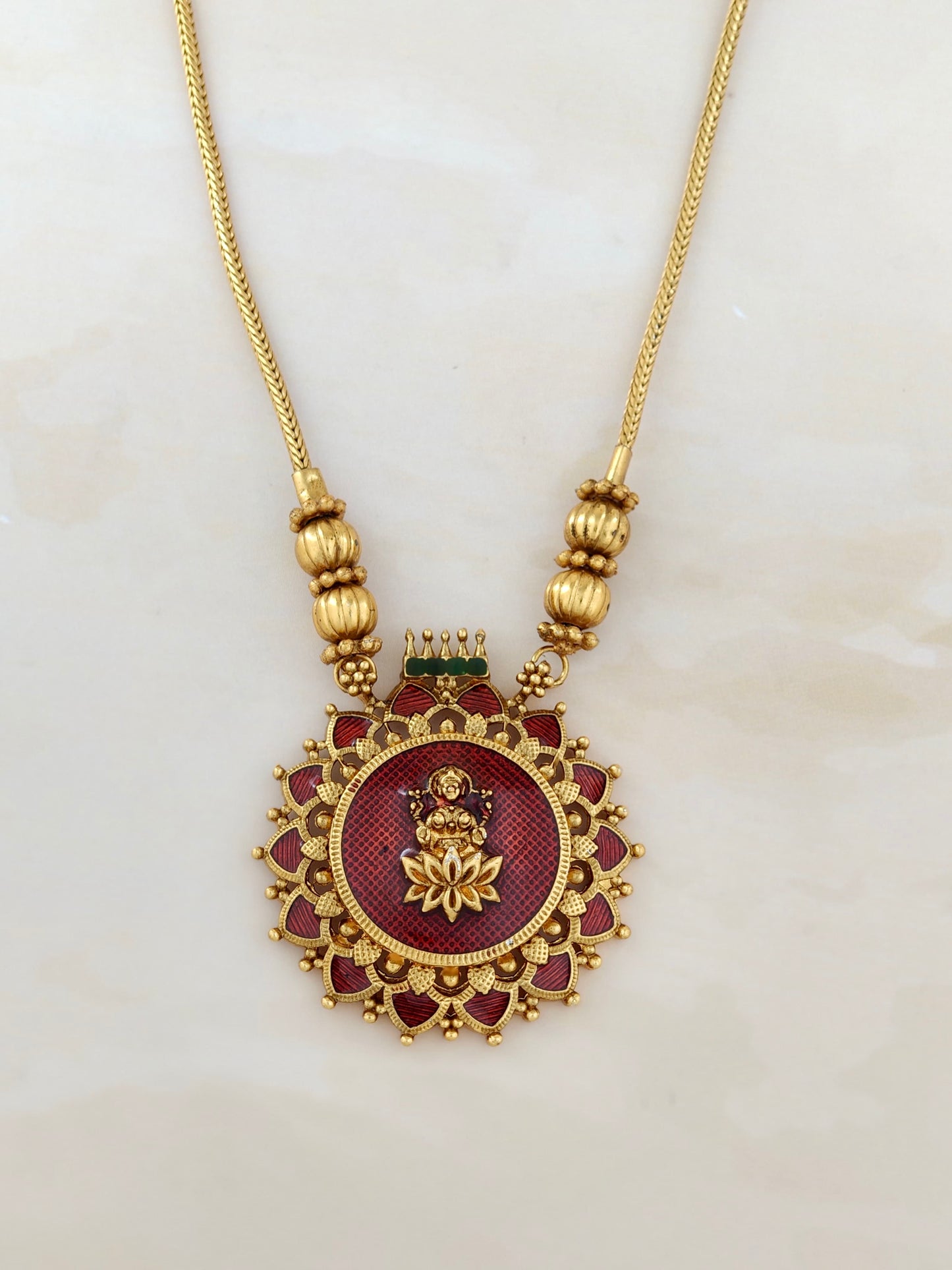 Beautiful Lakshmi Pendant Necklace Red