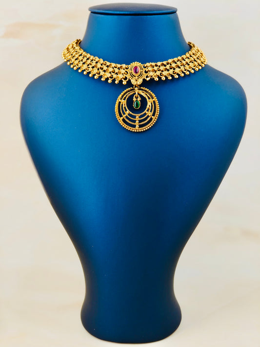 Classy Necklace