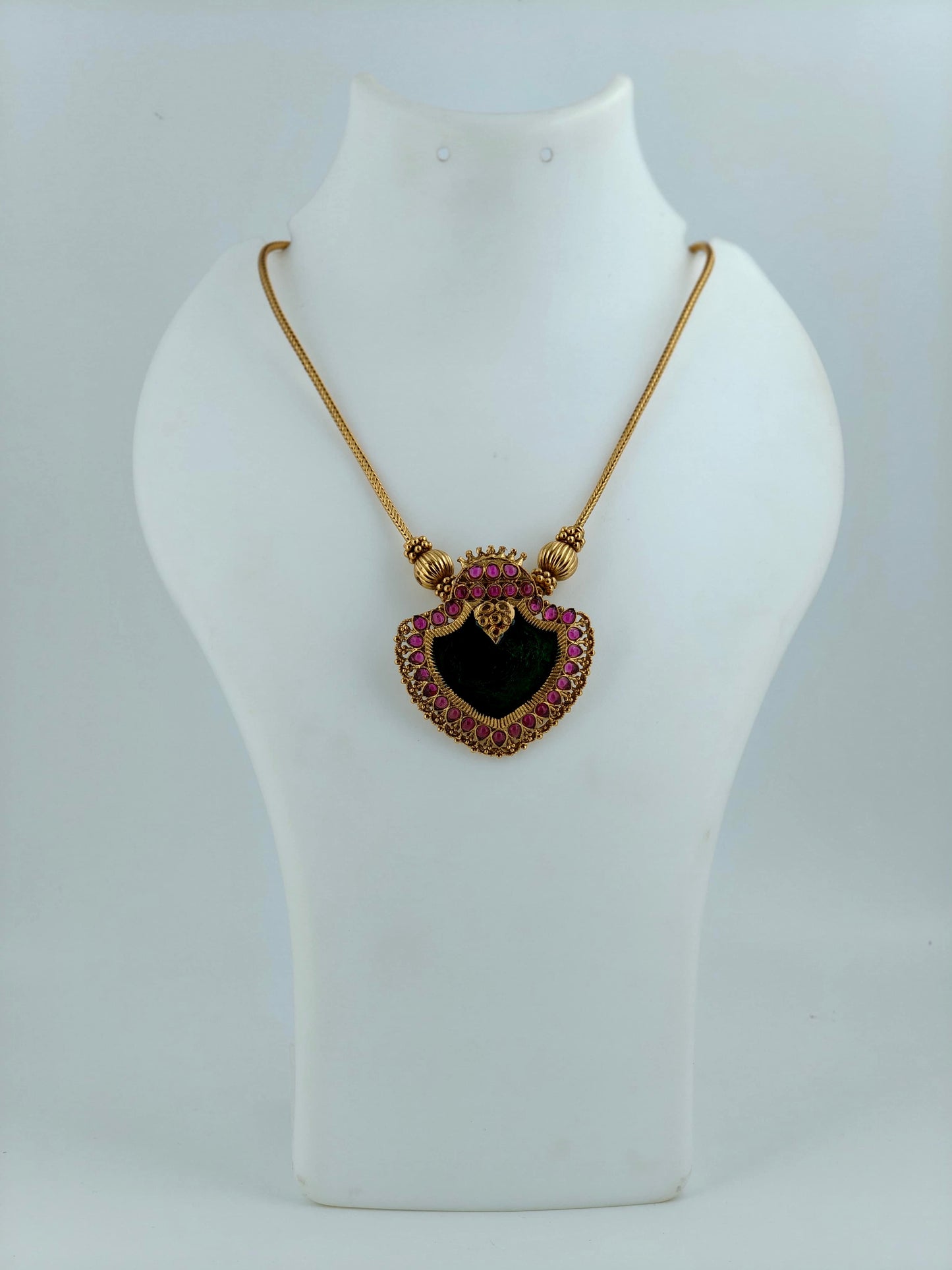 Single Pendant Palakka Necklace Green