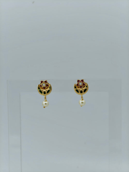 Crescent Pendant Invisible Necklace Maroon