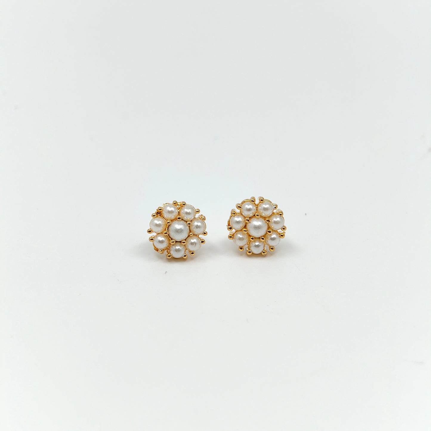 Studs-Medium