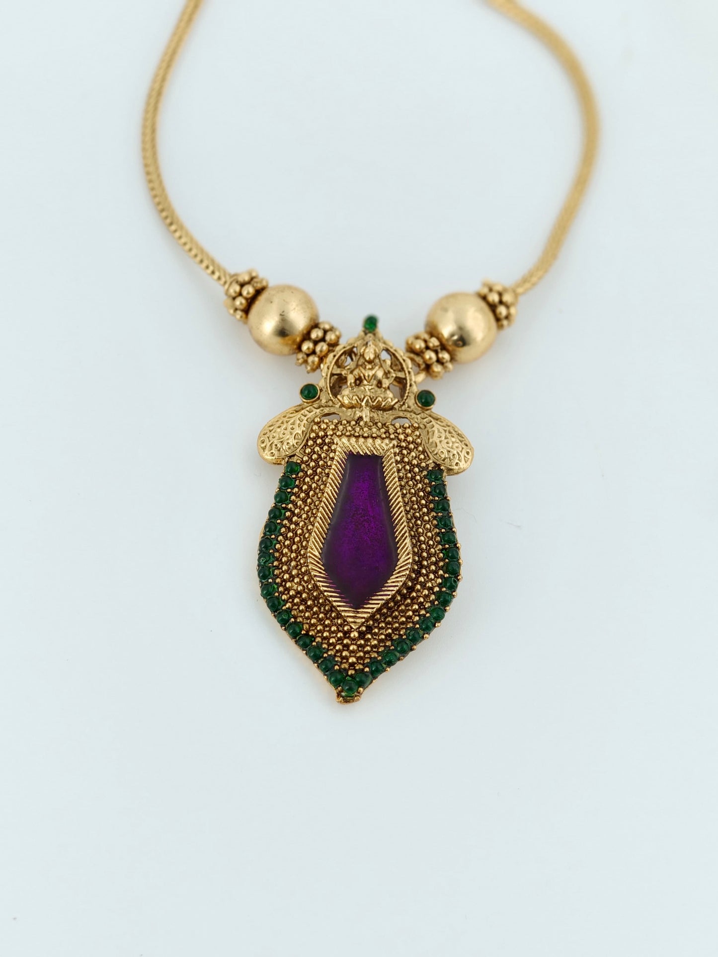 Nagapadam Pendant Necklace Vadamalli Colour