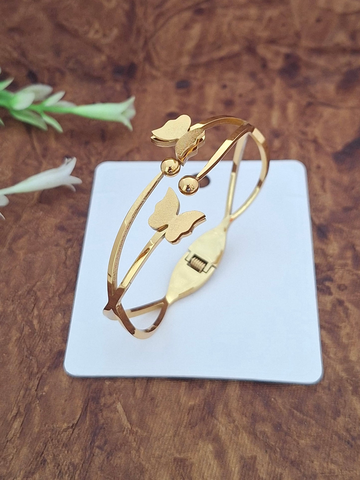 Anti -tarnish Gold Plated Kada