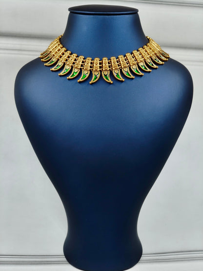 Traditional Pulinakha Necklace