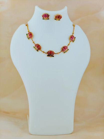Trending Lotus Chain Pink