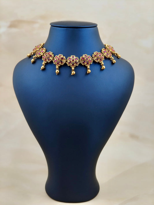 Trending Floral pattern Necklace with golden drops