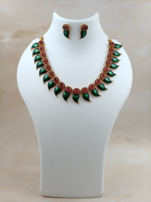 Beautiful Maanga Necklace with Earrings