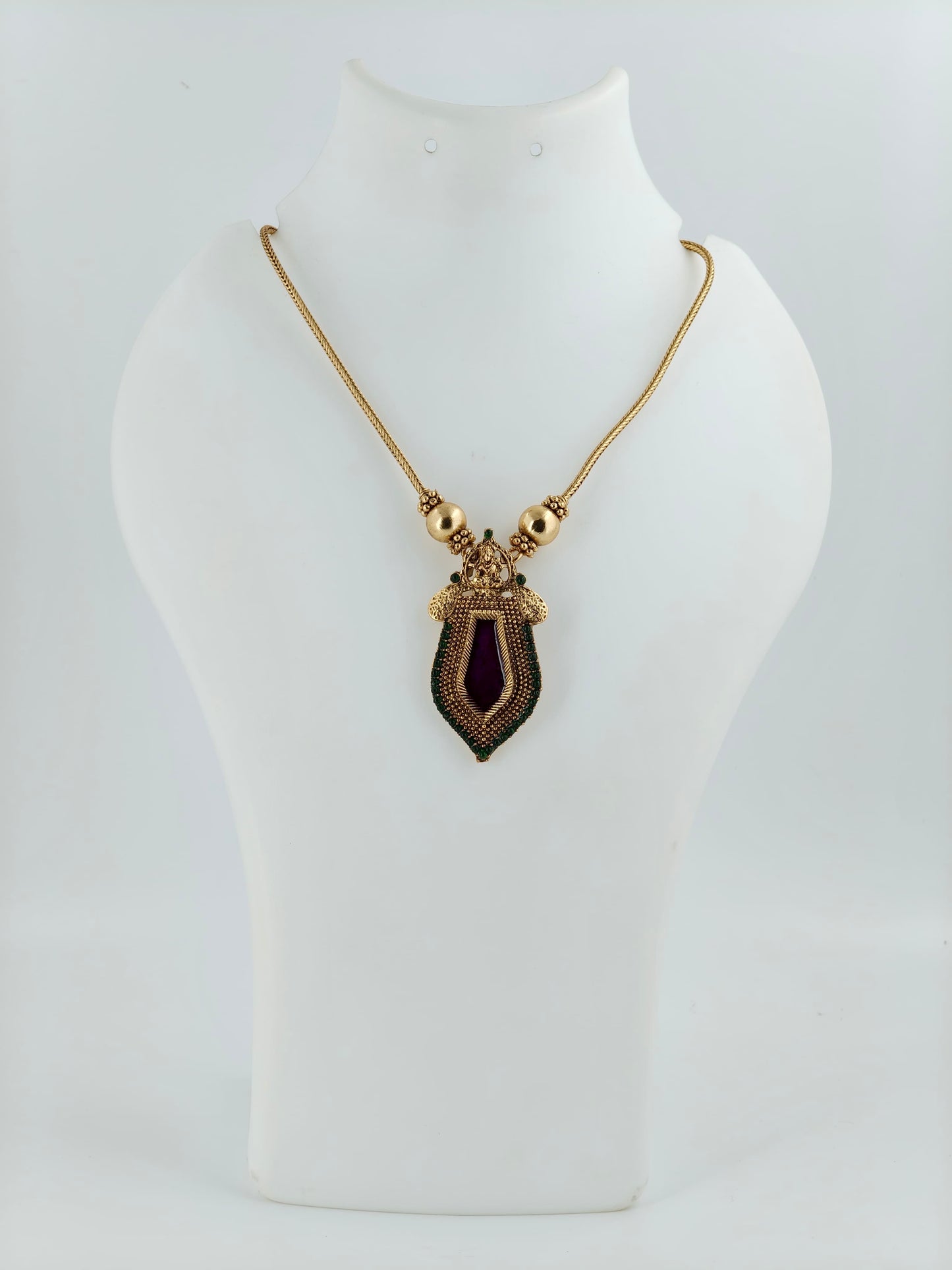 Nagapadam Pendant Necklace Vadamalli Colour