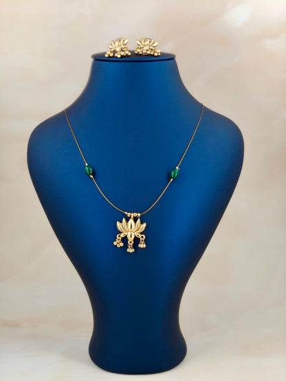 Single Pendant Lotus Invisible Necklace