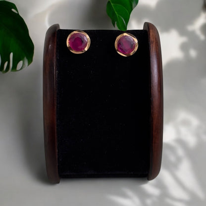 Single Stone Studs (round)
