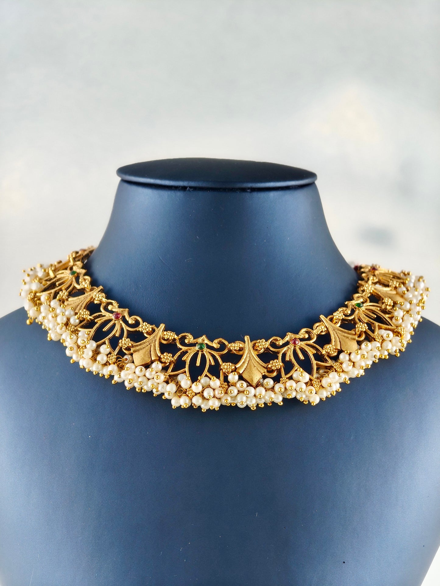 Beautiful White Pearl Necklace