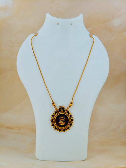Beautiful Lakshmi Pendant Necklace Maroon(without earrings)
