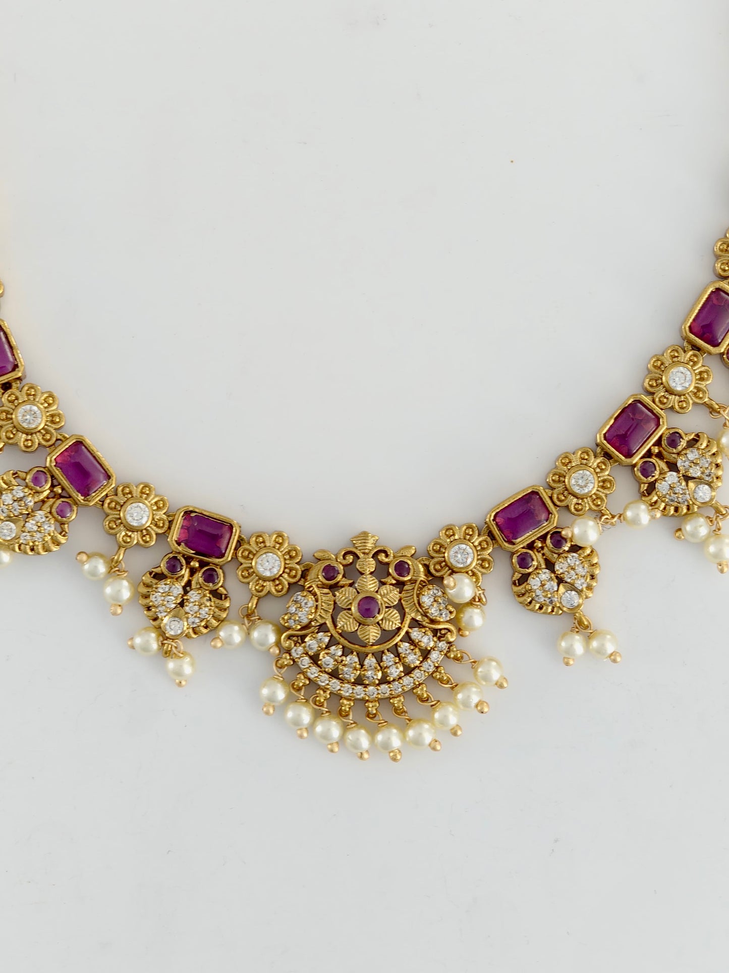 Beautiful Floral Necklace