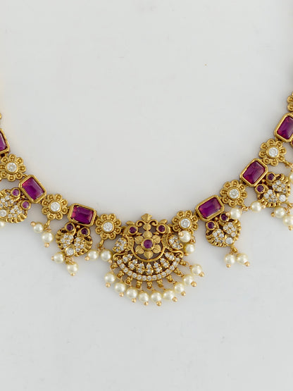 Beautiful Floral Necklace
