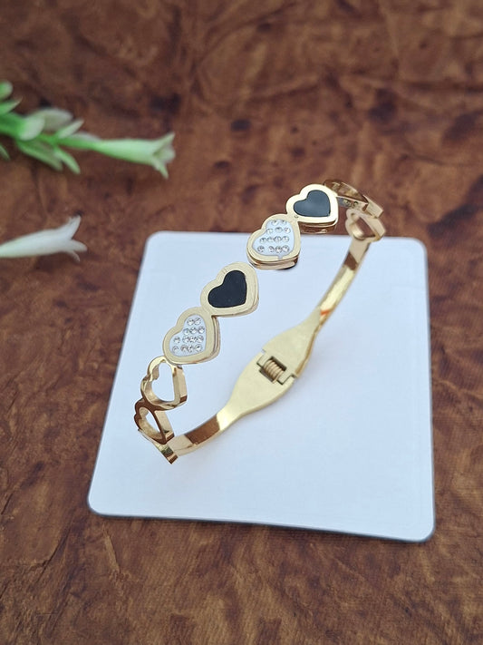 Anti -tarnish Gold Plated Kada