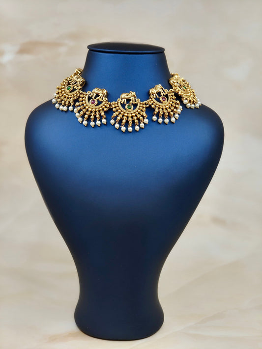Beautiful Maathanga Necklace with Pearls
