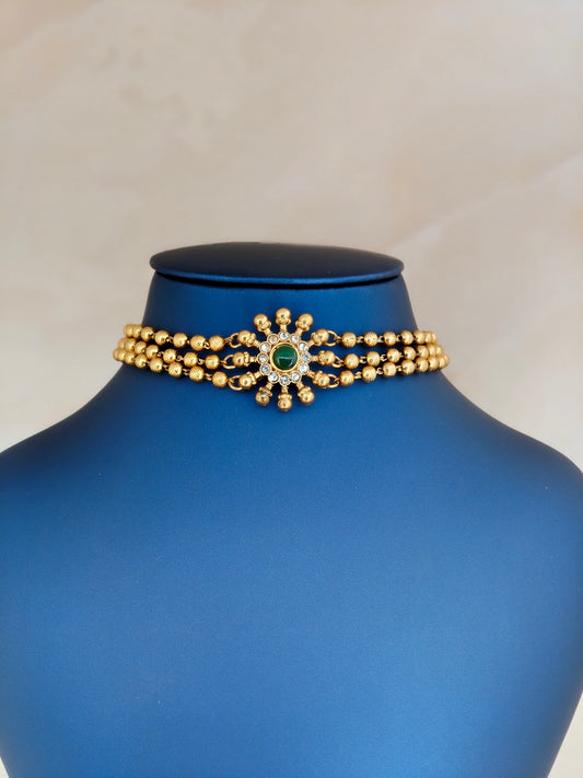Flower Pendant Choker