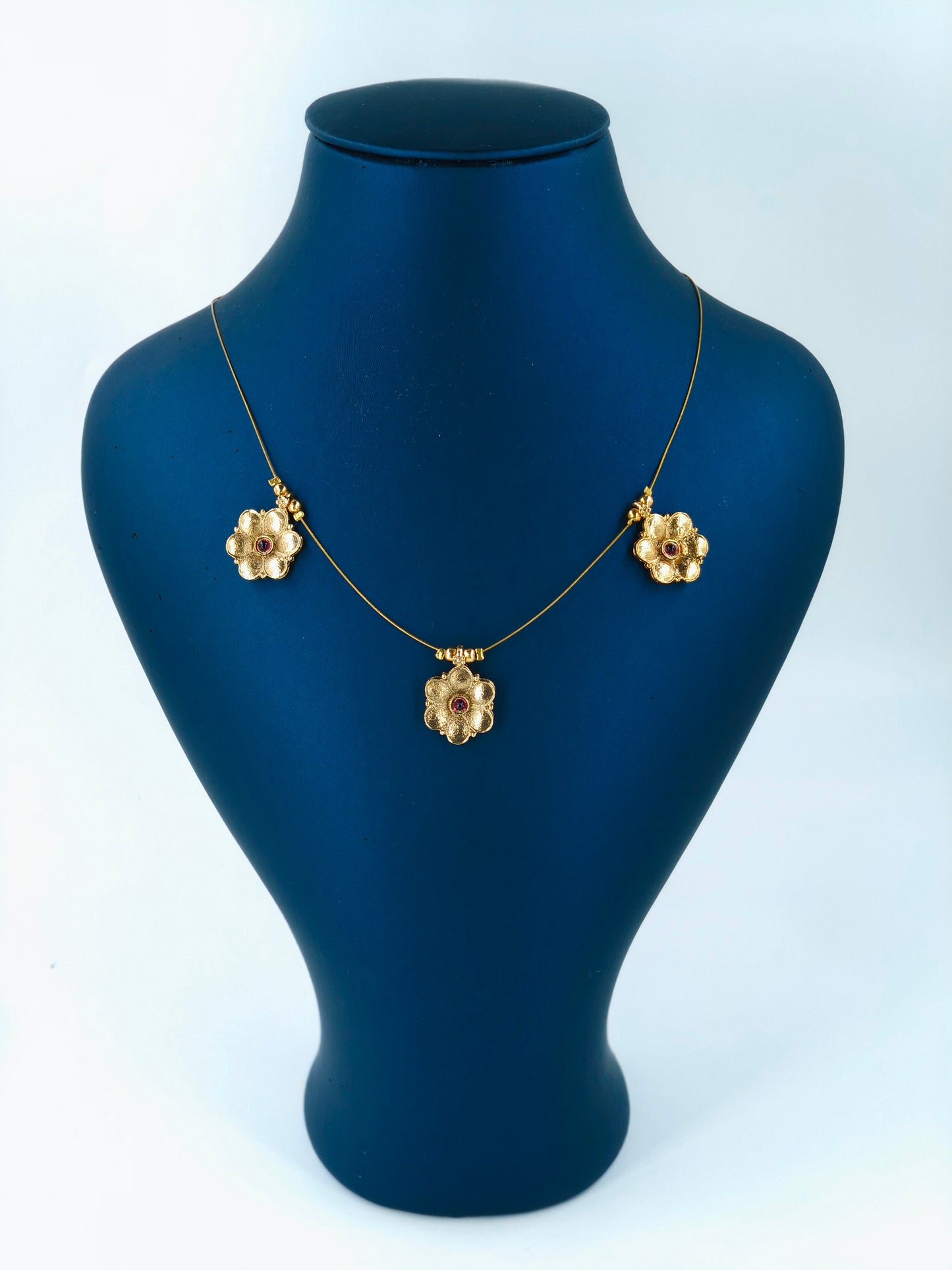 Tri- flower pendant Invisible Necklace